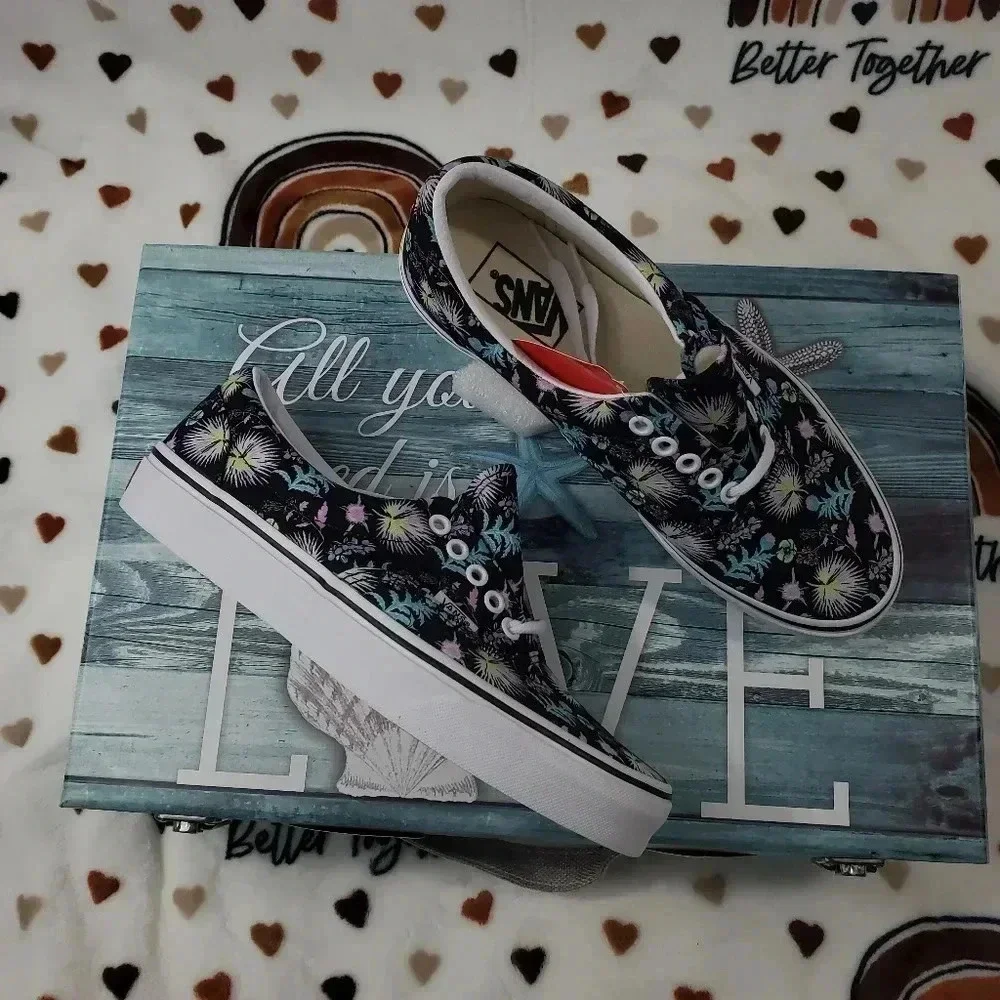 Vans Paradise Floral 💐🌹🌸 ERA - Picture 4 of 13